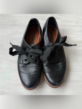 Lasocki Leather Recital Shoes